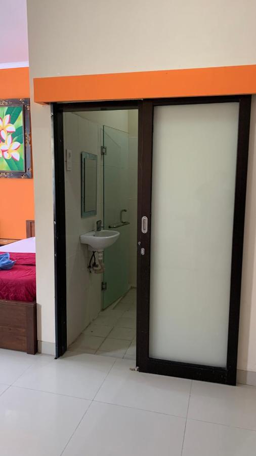 Taxa Uma Guest House Кута Екстериор снимка